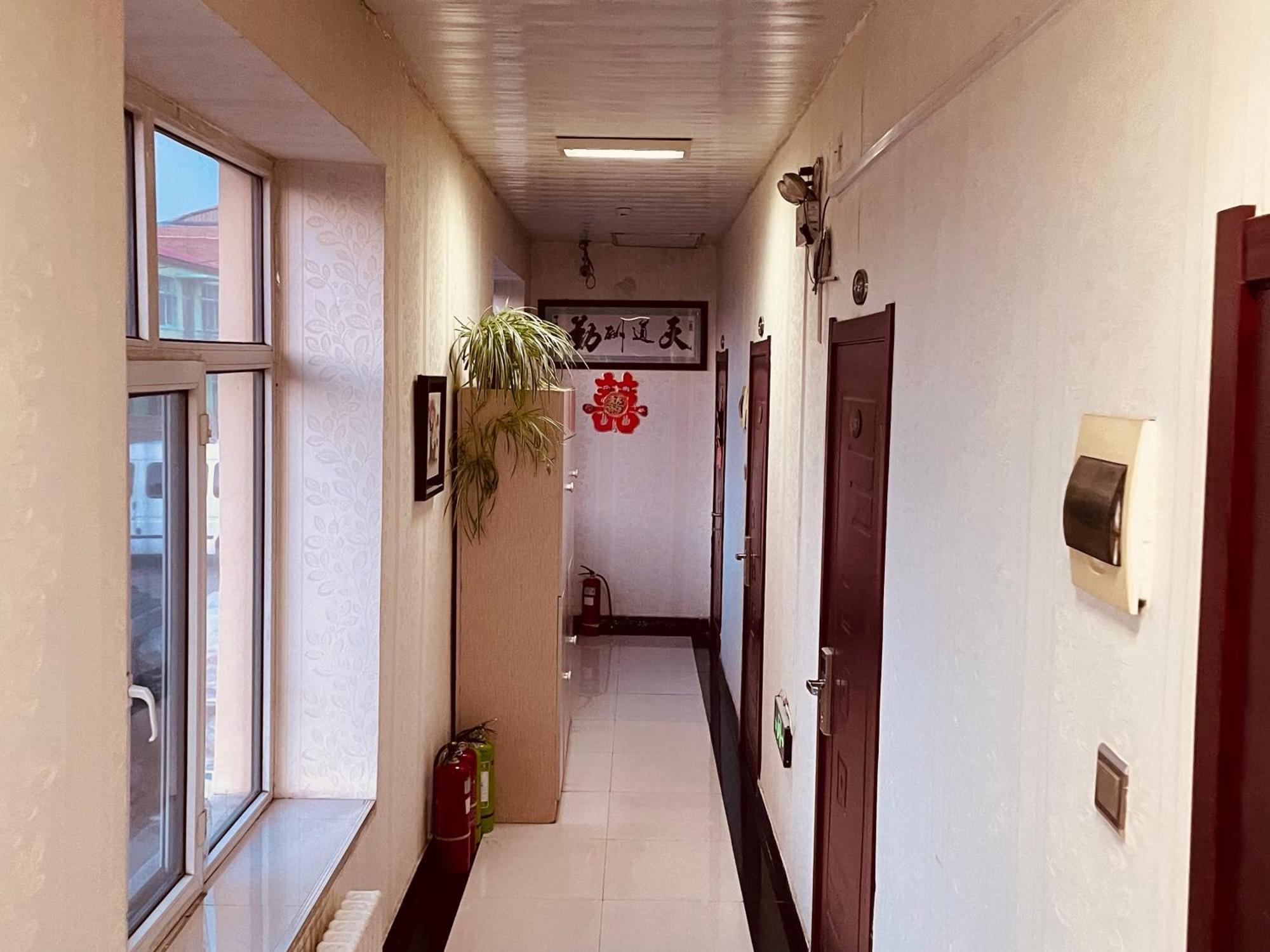 Hotel 哈尔滨机场东方红运宾馆 Exterior foto