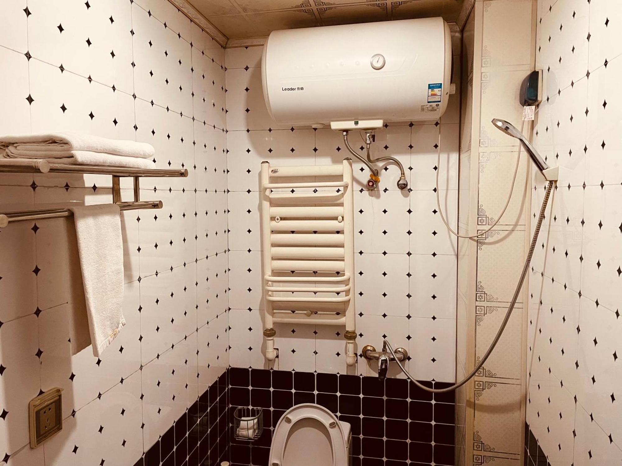 Hotel 哈尔滨机场东方红运宾馆 Zimmer foto