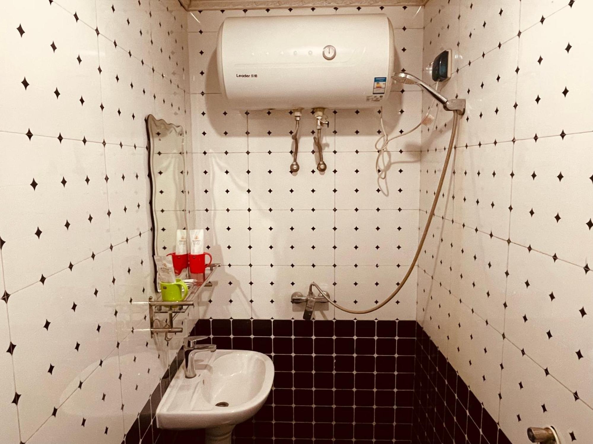 Hotel 哈尔滨机场东方红运宾馆 Zimmer foto